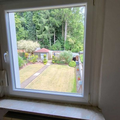 Charmante 2-Zimmer Wohnung, frisch saniert, in Wuppertal-Oberbarmen