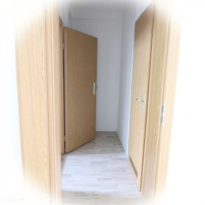 kleine 3-Raum-Wohnung mit Balkon in günstiger Wohnlage