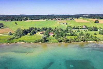 Alleinlage am See. Mit traumhaftem Bergblick.