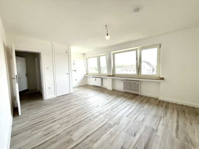 Berufspendler und Studenten aufgepasst! Frisch saniertes Apartment mit Tageslichtbad!