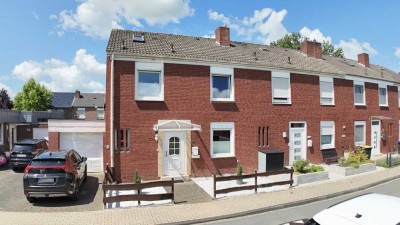 Charmantes Reihenendhaus mit Wintergarten und Kamin!