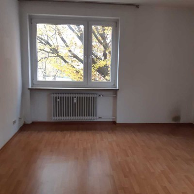 1 OG-Wohnung in gepflegter Anlage