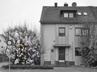 Luxuriös und individuell gestaltetes Haus mit Garten in Rheydt