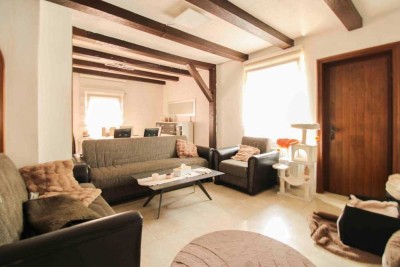 Für Anleger: MFH mit 3 Einheiten und Wertsteigerungspotenzial in urbaner Lage