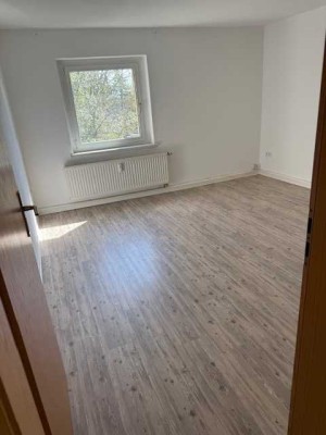 *Schnell zugreifen* 3 RaumWE mit Badewanne zu vermieten