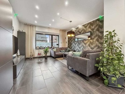 Einfamilienhaus mit vermieteter Einliegerwohnung in Oberhausen-Schwarze Heide