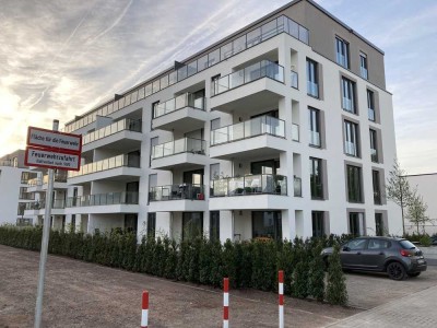 Moderne 2-Zimmer Wohnung mit Balkon und Tiefgarage