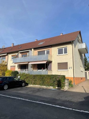 Helle 3-Zimmer-Wohnung mit Balkon in Asperg