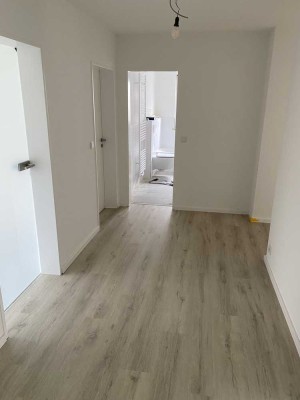 Freundliche 4-Zimmer-Erdgeschosswohnung mit gehobener Innenausstattung mit Terrasse in Warburg