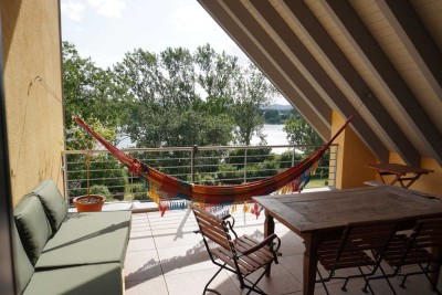 3-Zimmer-Maisonette-Wohnung/Doppelhaushälfte in KFW 40 Neubau mit Balkon, Loggia, Rheinblick und EBK