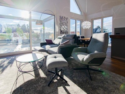 Hoch hinaus. 4-Zimmer Dachgeschosswohnung inkl. Markenküche für beste Aussichten. Nur 220m von der Alten Donau