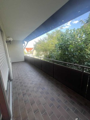 Große 3-Zimmer-Wohnung im Obergeschoss zu vermieten in Gültstein