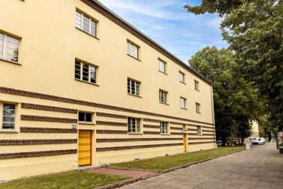 Alles andere als Normal! 2-Zimmer-Wohnung in Stadtfeld West sucht nette Mieter
