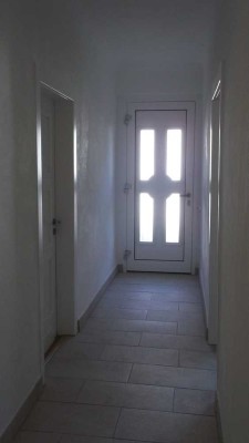Ansprechende und vollständig renovierte 2,5-Raum-Erdgeschosswohnung mit Balkon in Losheim am See