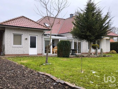 Ein Traum in Weiß - Walmdachbungalow in Zentrumslage von Dörpen - Komplett ausgebaut!