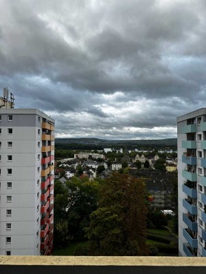 Helle 1-Zimmer-Wohnung mit Rheinblick