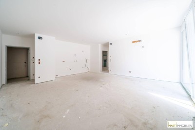 *Sommer 2025* Gartenwohnung mit 90 qm Freifläche!