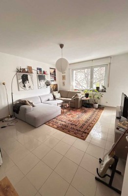 Großzügige 2-Zi.-Wohnung mit Balkon