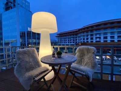 Paragon Stay Easy, Breakfast Included.