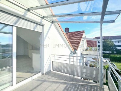 Lichtdurchflutete, moderne  3-Zimmer Dachgeschosswohnung mit großer Balkonterrasse