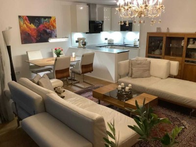 Moderne, klimatisierte  3-Zimmer Wohnung (81 m²) in Frankfurt - Riedberg -Fußbodenheizung -Terrasse