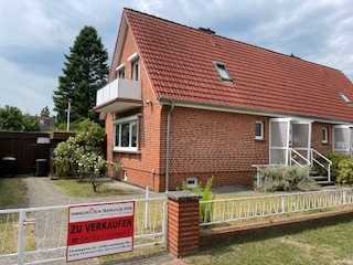 Gepflegte DHH mit 3,5 Zimmer/ Vollkeller/Garage - 784m² Grdstk