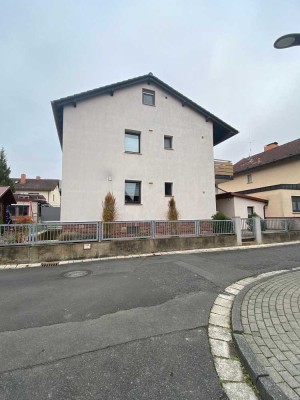 5-Zimmer Wohnung mit Balkon in Wörth am Main