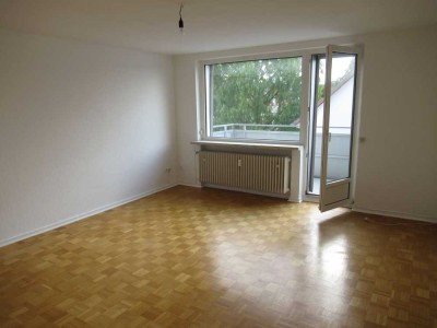Uninähe. 2 -Zi.- Whg. mit Balkon und EBK. Prima Lage in Herrenhausen.