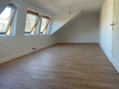Charmante 1-Zimmer Wohnung im 3. OG in Bonn-Südstadt