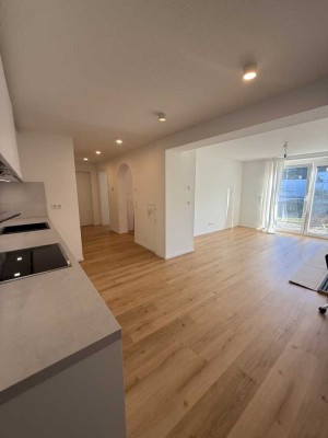 Neu sanierte 2 Zimmer Wohnung am Fuße des Georgenbergs