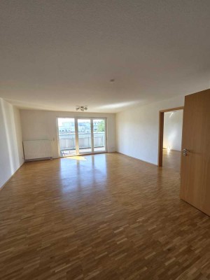 Grundbuch statt Sparbuch! Barrierefreie 2-Zimmer-Eigentumswohnung in zentraler Lage