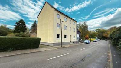 Zwei vermietete Wohneinheiten mit großem Garten und ausbaufähigem DG zur Wohnung/Maisonette