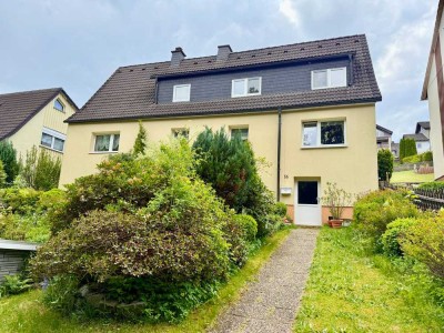 Gepflegtes Wohnhaus mit großen Garten in guter Lage von Tettau