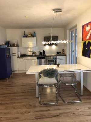 Helle Wohnung mit Balkon in Efferen