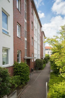 Modern, hell, großzügig,  großer Balkon, hervorragende Wärmedämmung in Braunschweig-Stöckheim