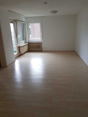 Ansprechende 1-Zimmer-Hochparterre-Wohnung mit Balkon und EBK in OBERSTENFELD