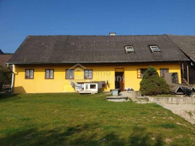 Sanierungsbedürftiges Haus mit großem Potenzial