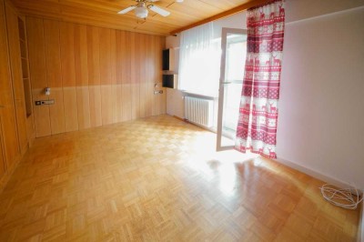 Stilvolle 3-Zimmer-Wohnung mit Balkon und Einbauküche in Römerstein