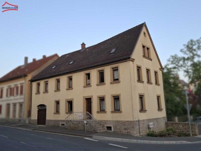 Charaktervolles Stadthaus mit Terrasse an der Gollach in 97239 Aub