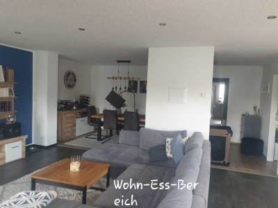 Ruhige 3,5-EG-Wohnung mit gehobener Innenausstattung und EBK in Bensheim