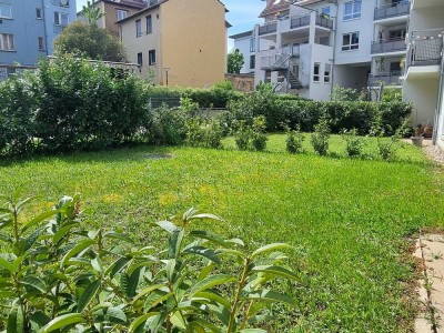 "Stadtwohnung mit eigenem Garten - helle 2-Zi.-Wohnung in Kurparknähe in Stuttgart-Bad Cannstatt"