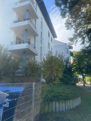 ***Kompakt & rentabel - ca.6 % Rendite - 1,5 Zi.-Wohnung in guter Lage+Tiefgarage***
