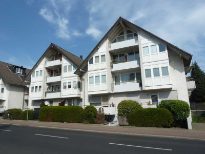 Bezugsfrei zum 15.11.2024: 2-Zimmer Wohnung mit Stellplatz und Balkon in Bergisch Gladbach!