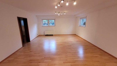 Ruhige ansprechende 2-Zi-Wohnung in Sankt Leon-Rot