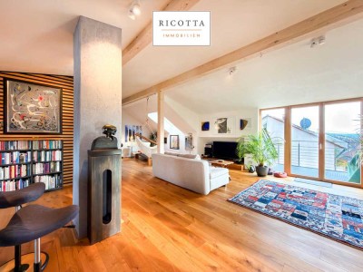 Exklusives Design-Loft im Dachgeschoss mit traumhafter Aussicht