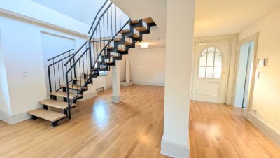 Schuch Immobilien - Altbau Maisonettewohnung im "Engländerhaus" mit Luxusausstattung