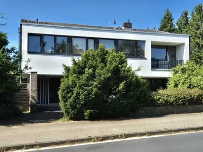 "Individuelles Einfamilienhaus in zentraler Lage!"