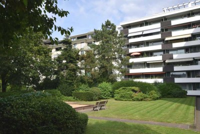 gut aufgeteilte 3-Zimmer-Wohnung mit Tiefgaragenstellplatz und Balkon