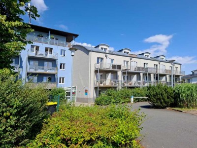 Sonnige 2 Zimmerwohnung mit Balkon und Weitblick!
