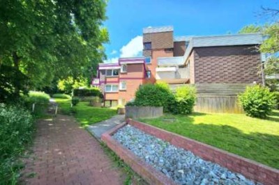 Große Dreizimmerwohnung direkt am Deister